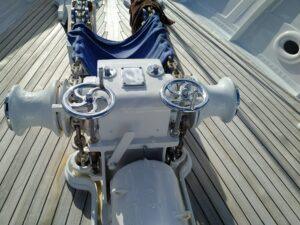 MY Blue Guitar Mooring Gear